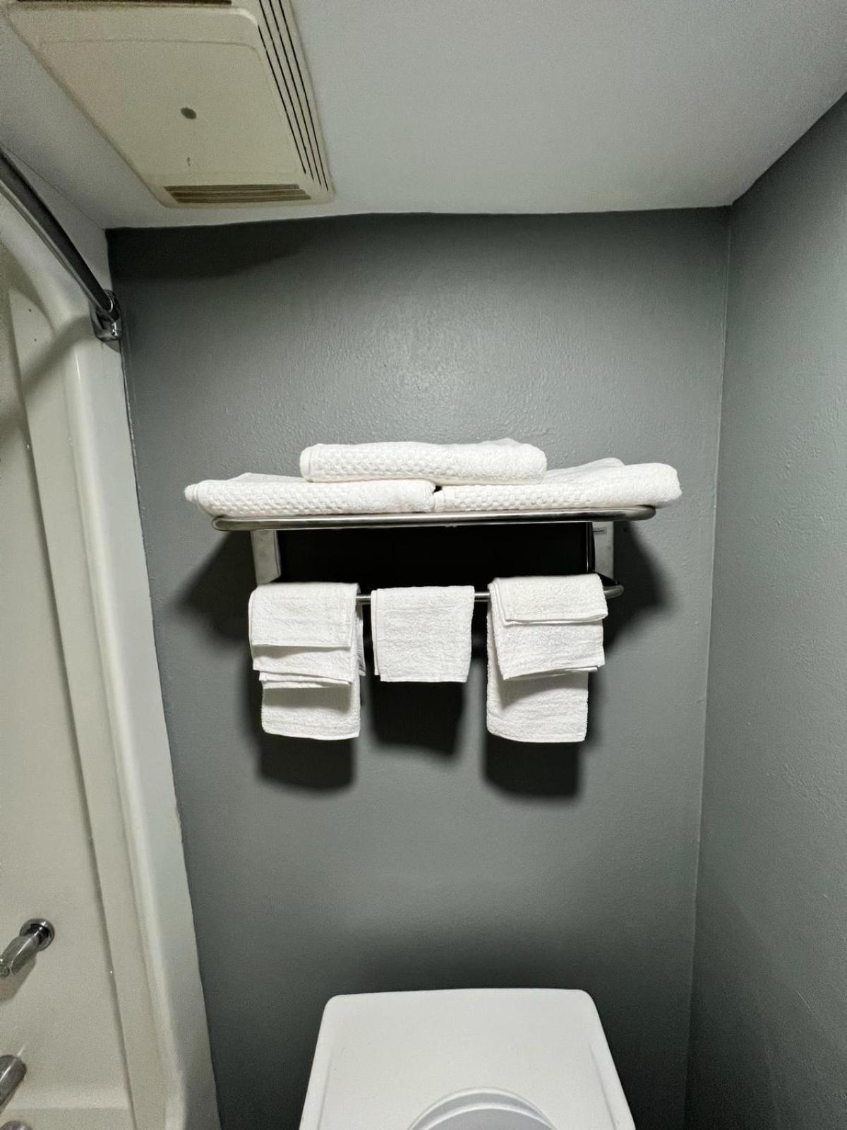 Hotel Econo